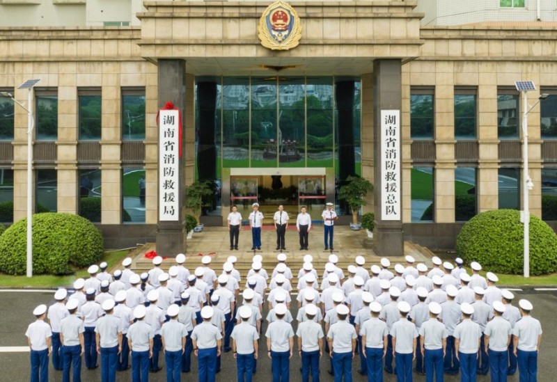 嚴查資質、練兵如火、盯防新能源——湖南消防筑牢春季“硬核防線”